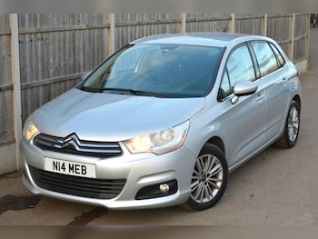 2013 (13) - 1.6 VTi VTR+ 5dr Auto