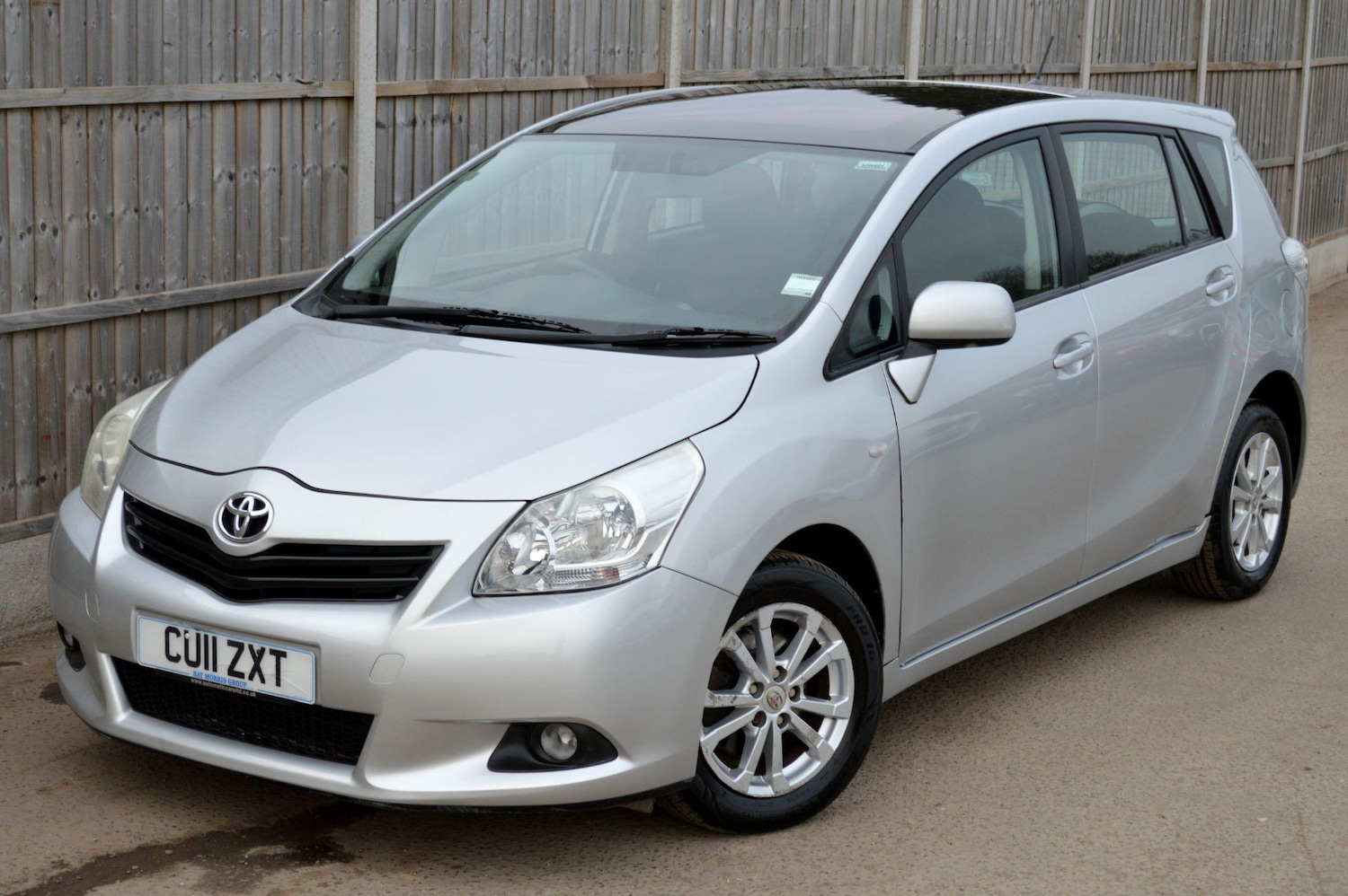Used Toyota Verso 2011 for sale - 78127914: Photo 3
