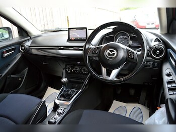 Used Mazda Mazda2 2017 for sale - 78535171: Photo