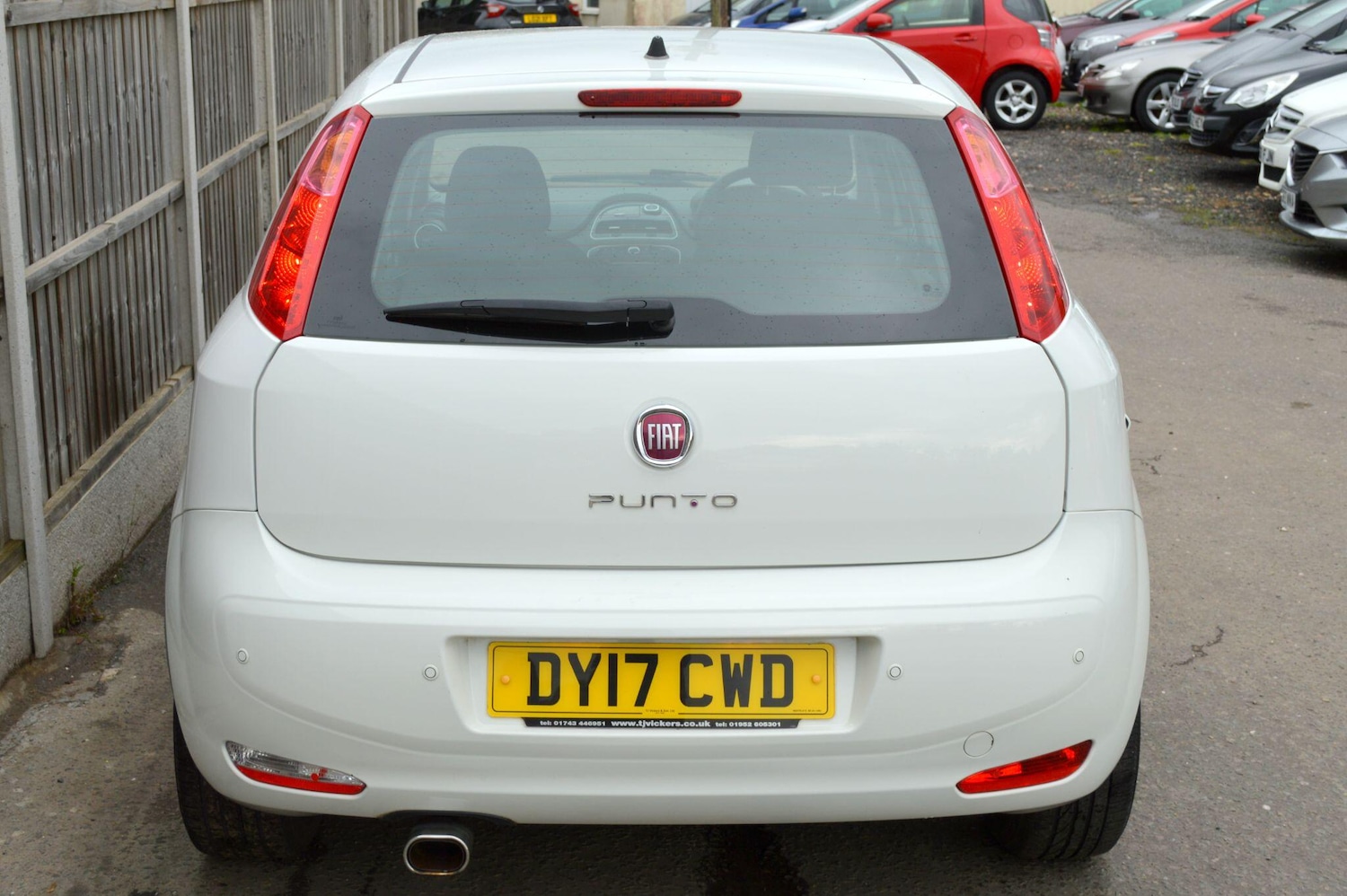 Used Fiat Punto 2017 for sale - 76424079: Photo 12