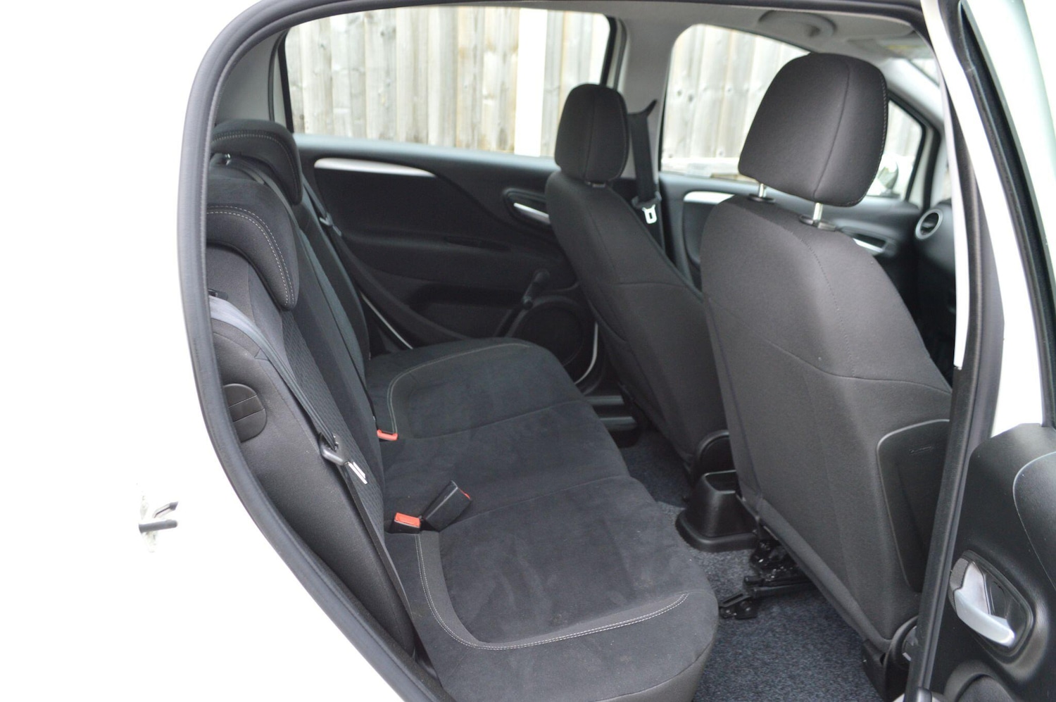 Used Fiat Punto 2017 for sale - 76424079: Photo 9