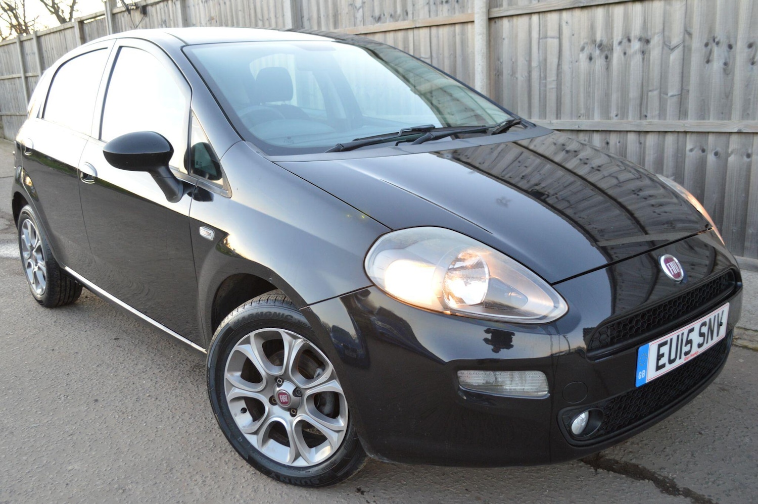 Used Fiat Punto 2015 for sale - 77097537: Photo 13