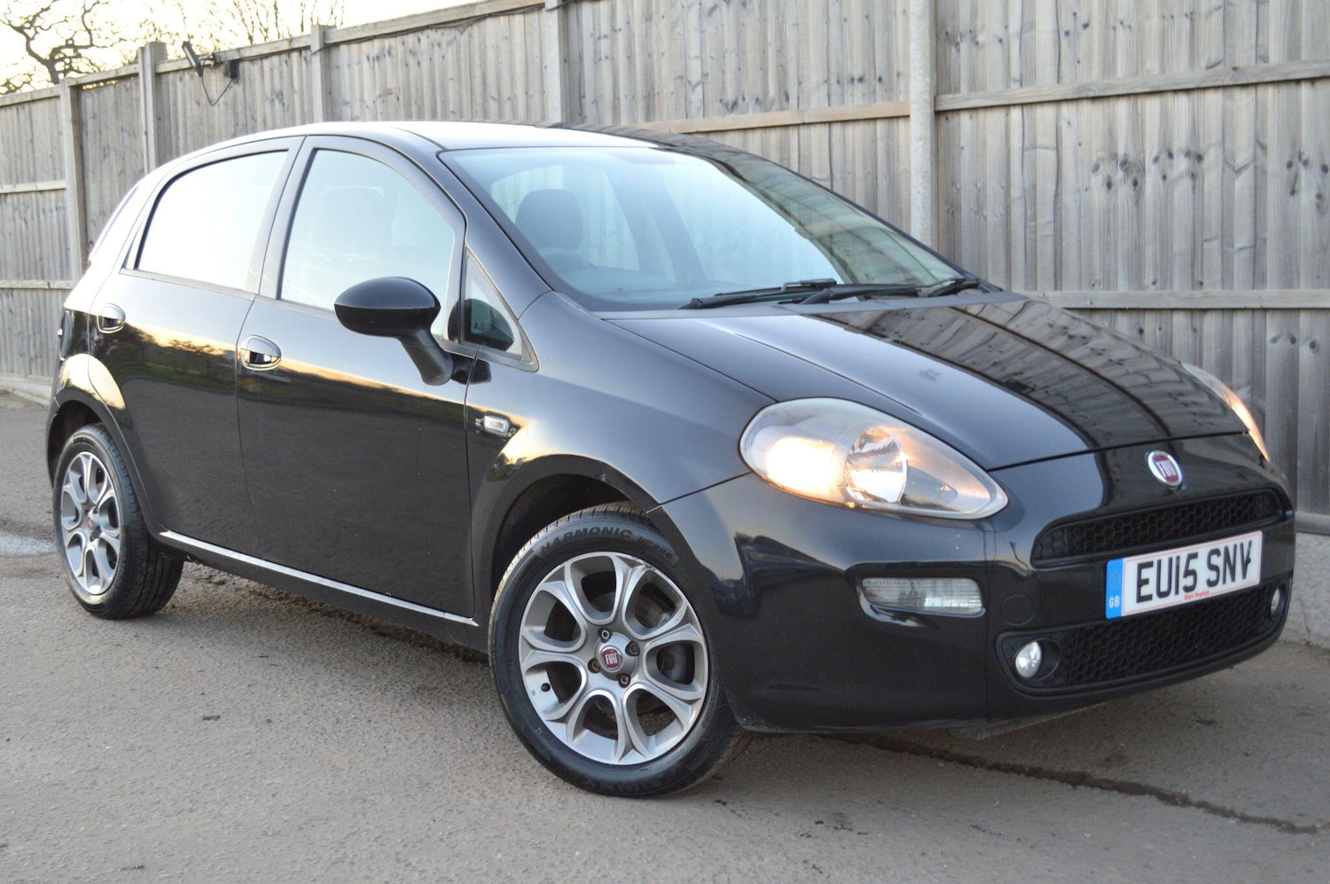 Used Fiat Punto 2015 for sale - 77097537: Photo 23