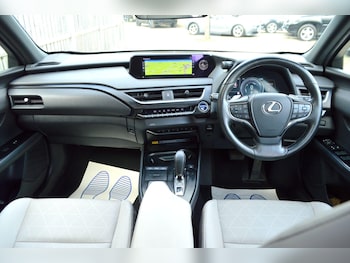 Used Lexus UX 2021 for sale - 78527842: Photo