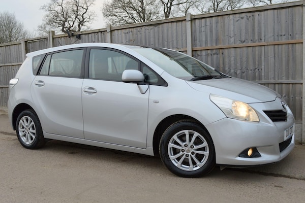 Used Toyota Verso 2011 for sale - 74521882: Photo 15