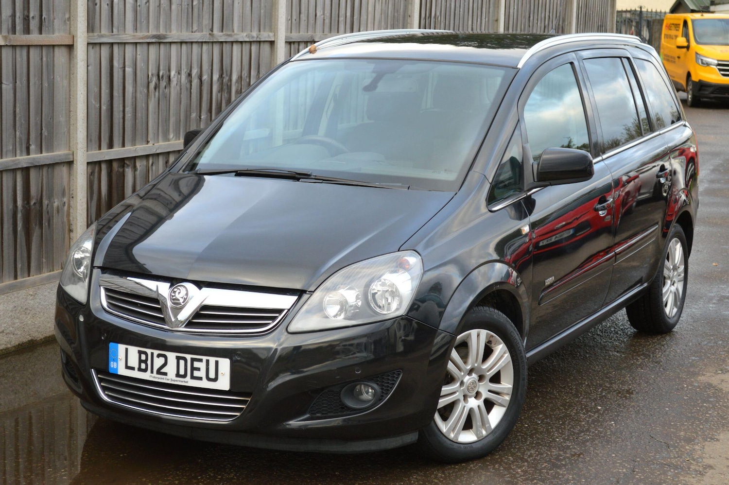 Used Vauxhall Zafira 2012 for sale - 76633695: Photo 1