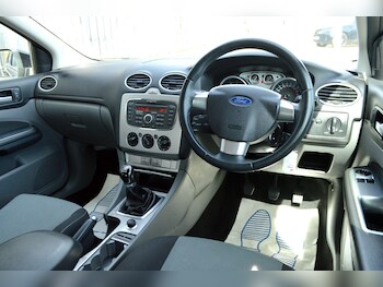 Used Ford Focus 2011 for sale - 78447676: Photo