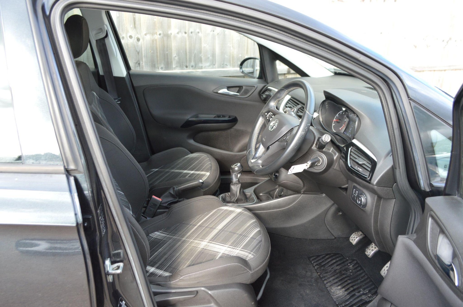 Used Vauxhall Corsa 2015 for sale - 76377429: Photo 14