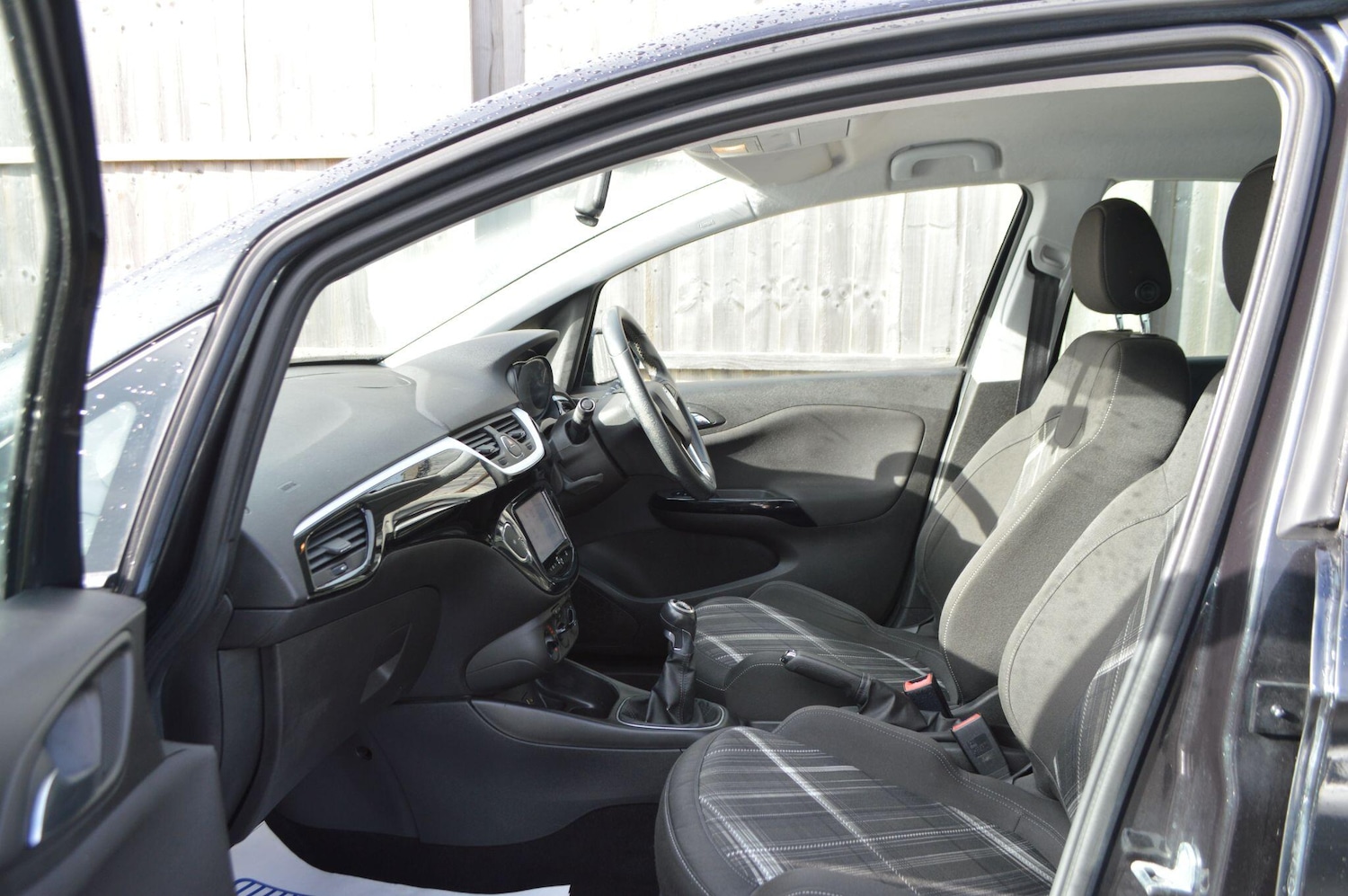 Used Vauxhall Corsa 2015 for sale - 76377429: Photo 16