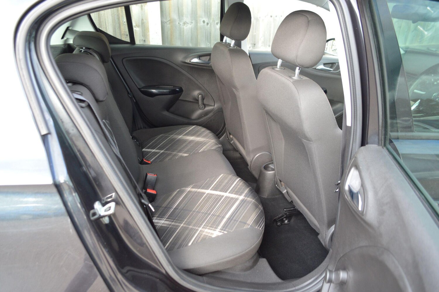 Used Vauxhall Corsa 2015 for sale - 76377429: Photo 9