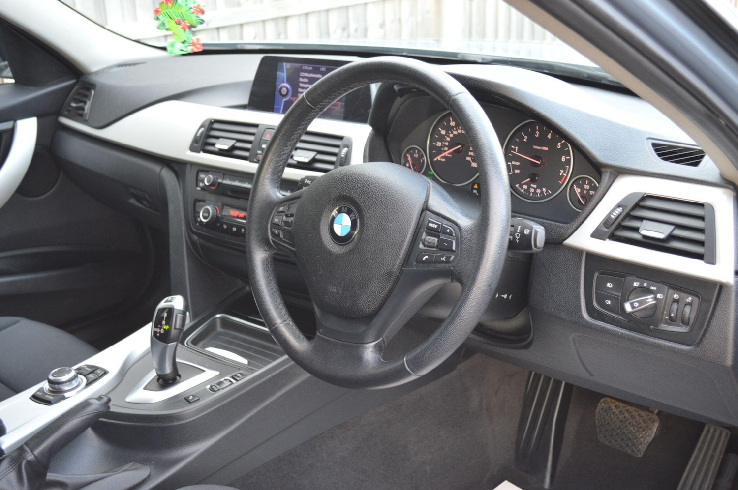 Used BMW 3 Series 2012 for sale - 76742437: Photo 21