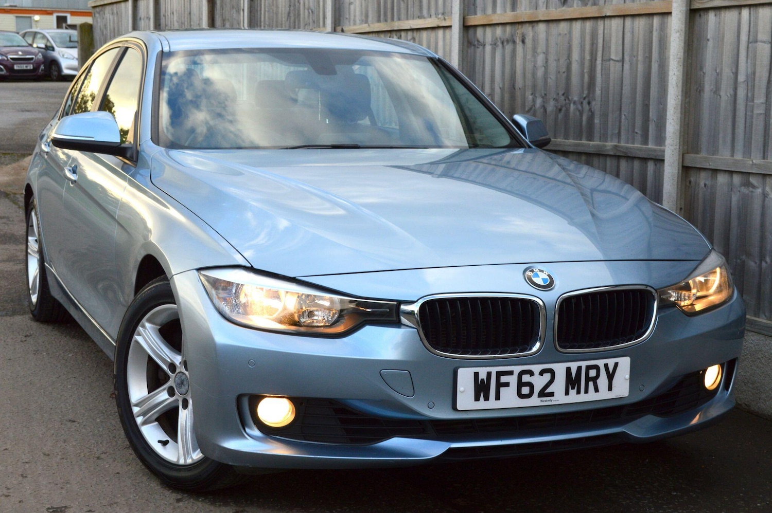 Used BMW 3 Series 2012 for sale - 76742437: Photo 3