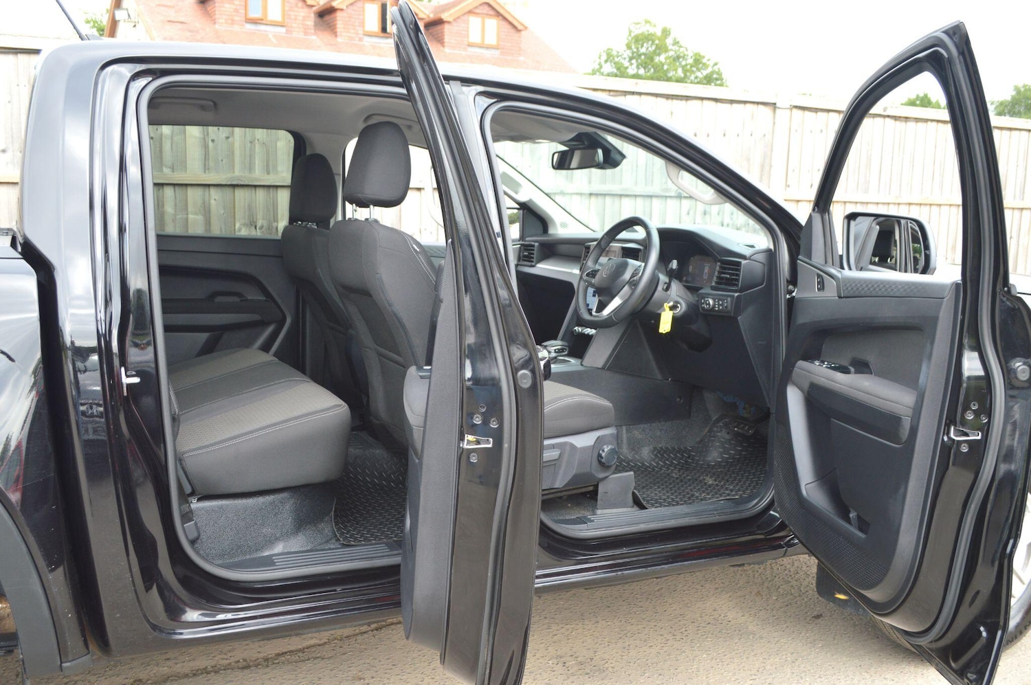 Used Volkswagen Amarok for sale - 78214306: Photo 33