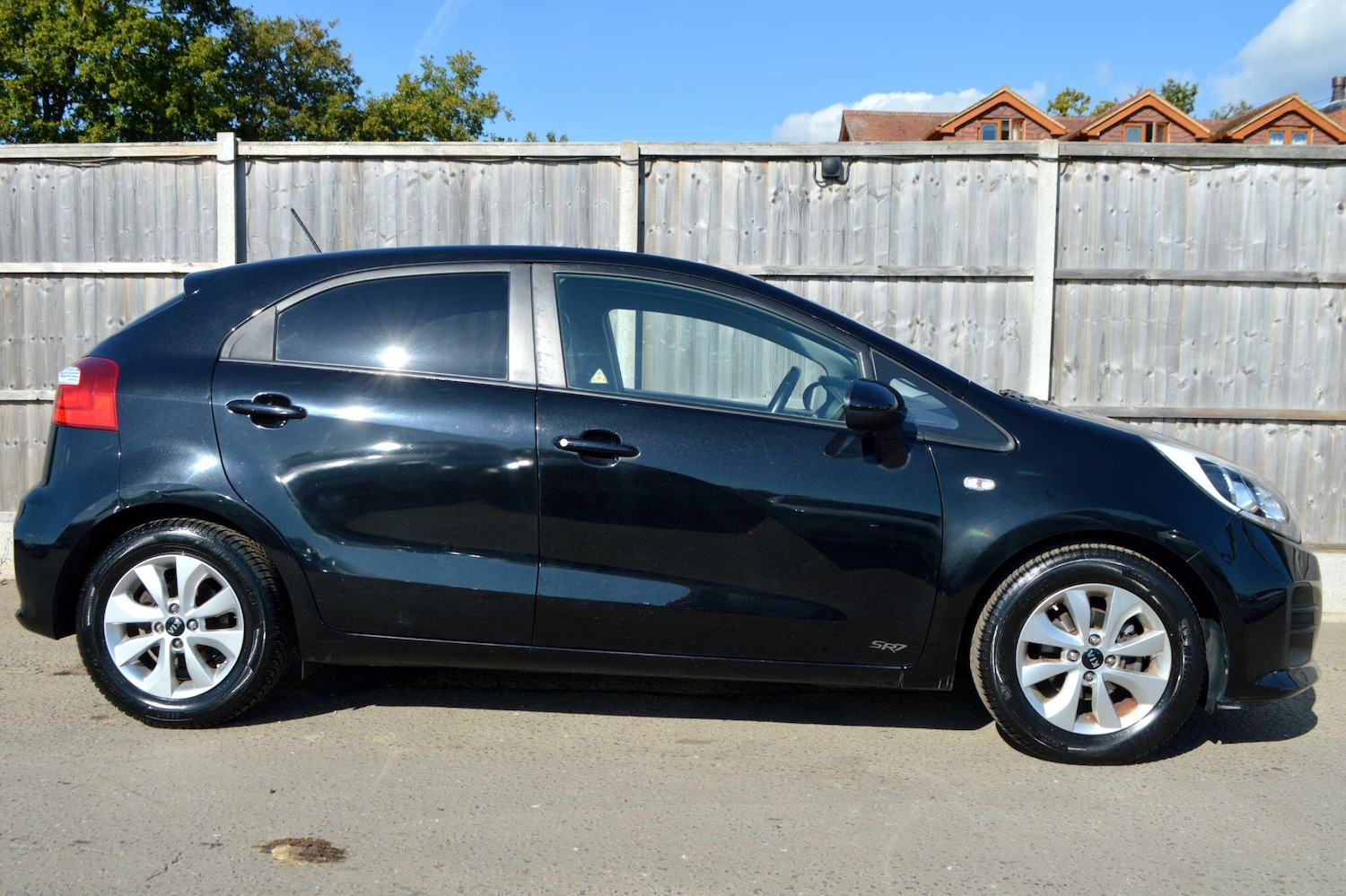 Used Kia Rio 2015 for sale - 76498917: Photo 24