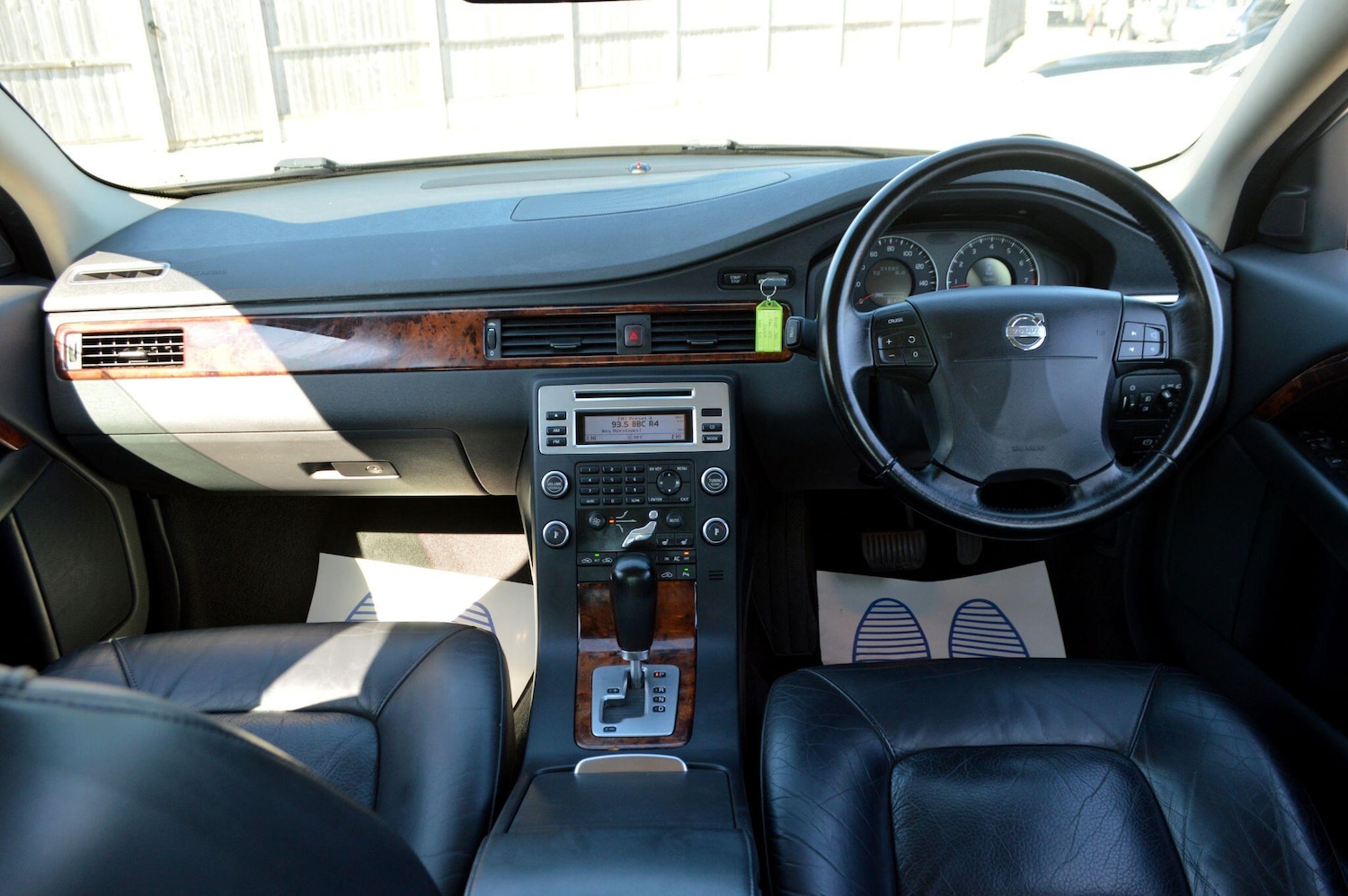 Used Volvo S80 2006 for sale - 77978222: Photo 2