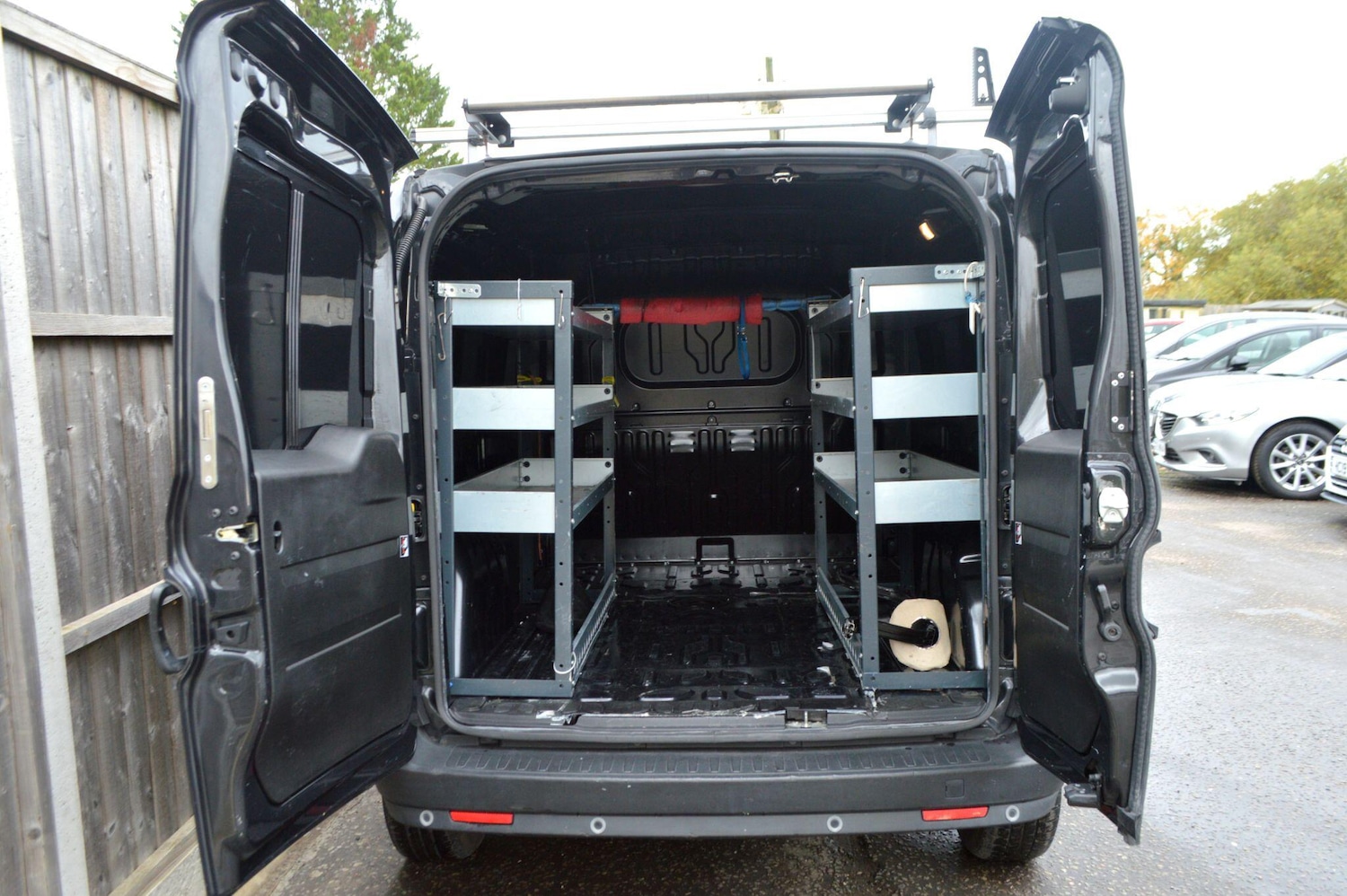 Used Vauxhall Combo 2017 for sale - 76498532: Photo 10