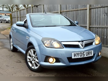 Used Vauxhall Tigra 2005 for sale - 77633821: Photo
