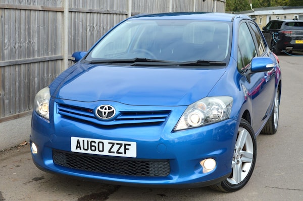 Used Toyota Auris 2010 for sale - 76295666: Photo 1