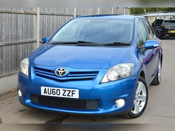 Toyota - Auris