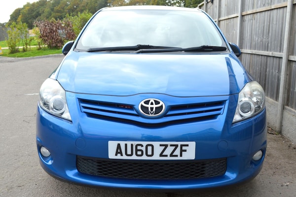 Used Toyota Auris 2010 for sale - 76295666: Photo 4