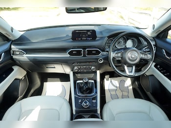 Used Mazda CX-5 2017 for sale - 79411983: Photo
