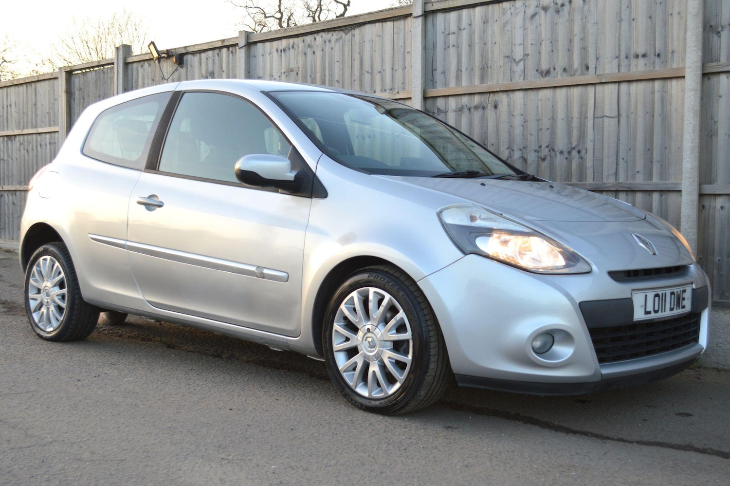 Used Renault Clio 2011 for sale - 77081409: Photo 18