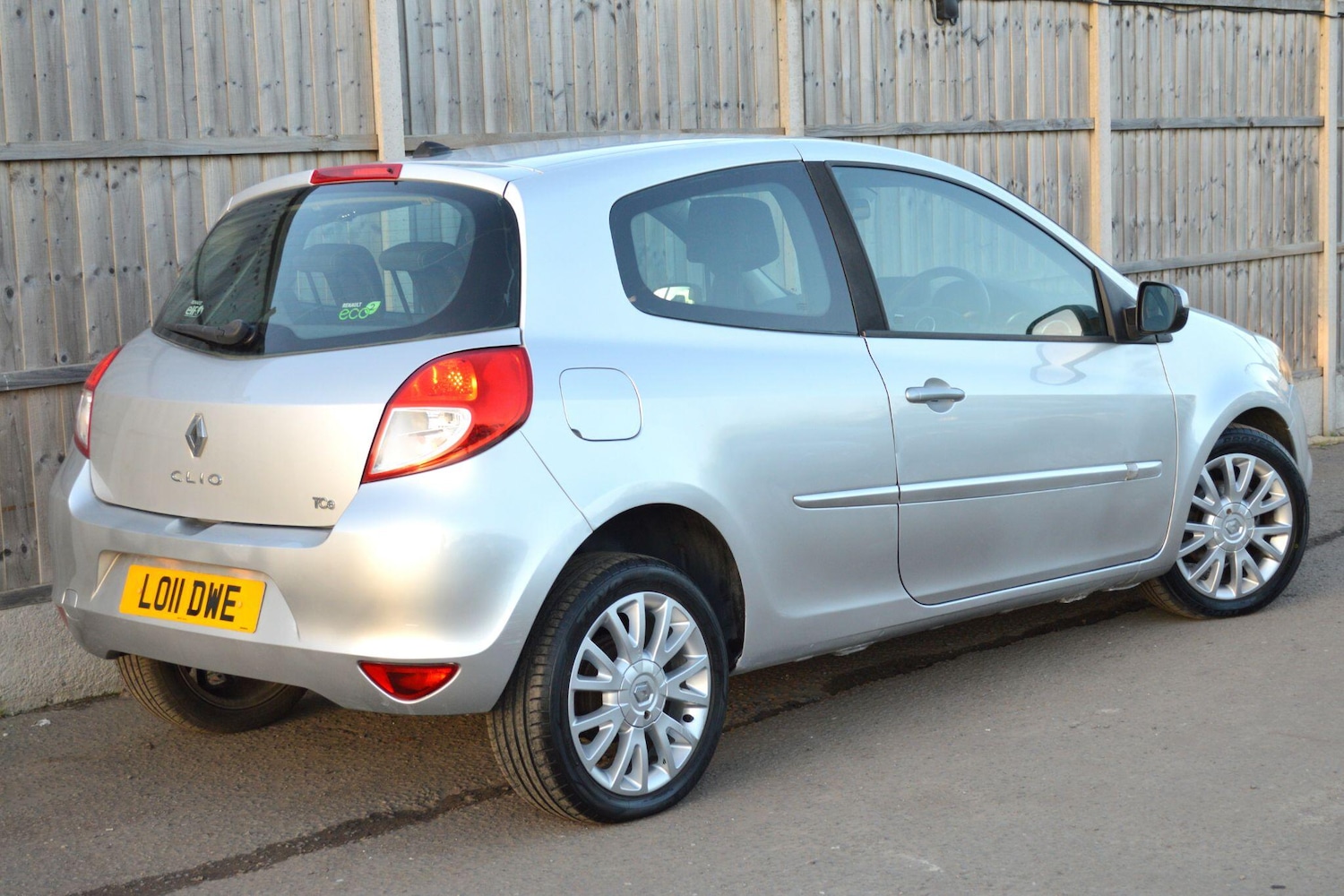 Used Renault Clio 2011 for sale - 77081409: Photo 19