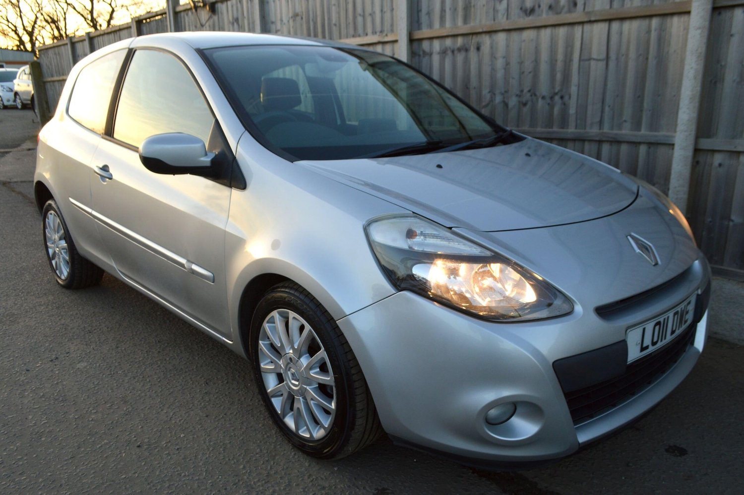 Used Renault Clio 2011 for sale - 77081409: Photo 22