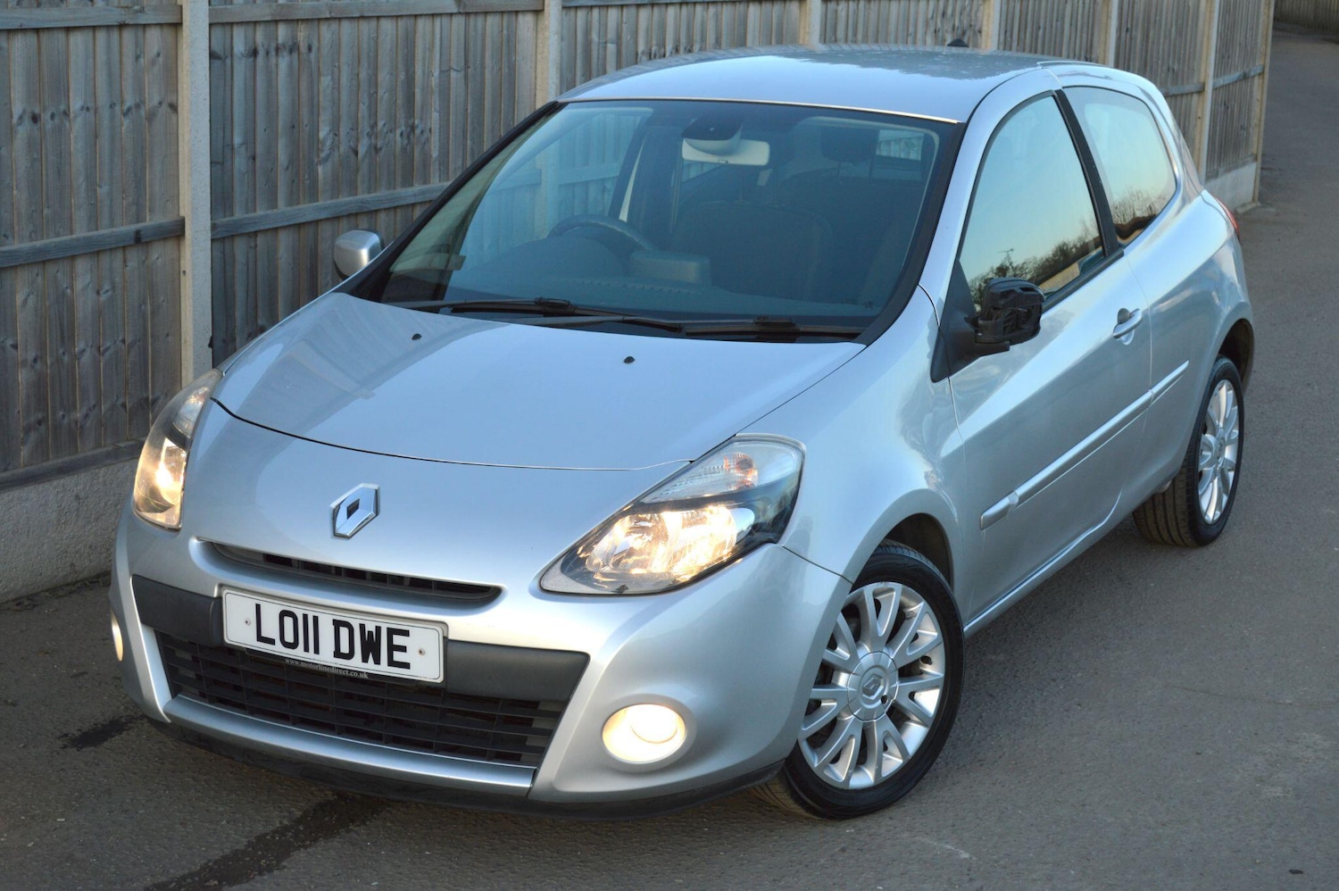 Used Renault Clio 2011 for sale - 77081409: Photo 3