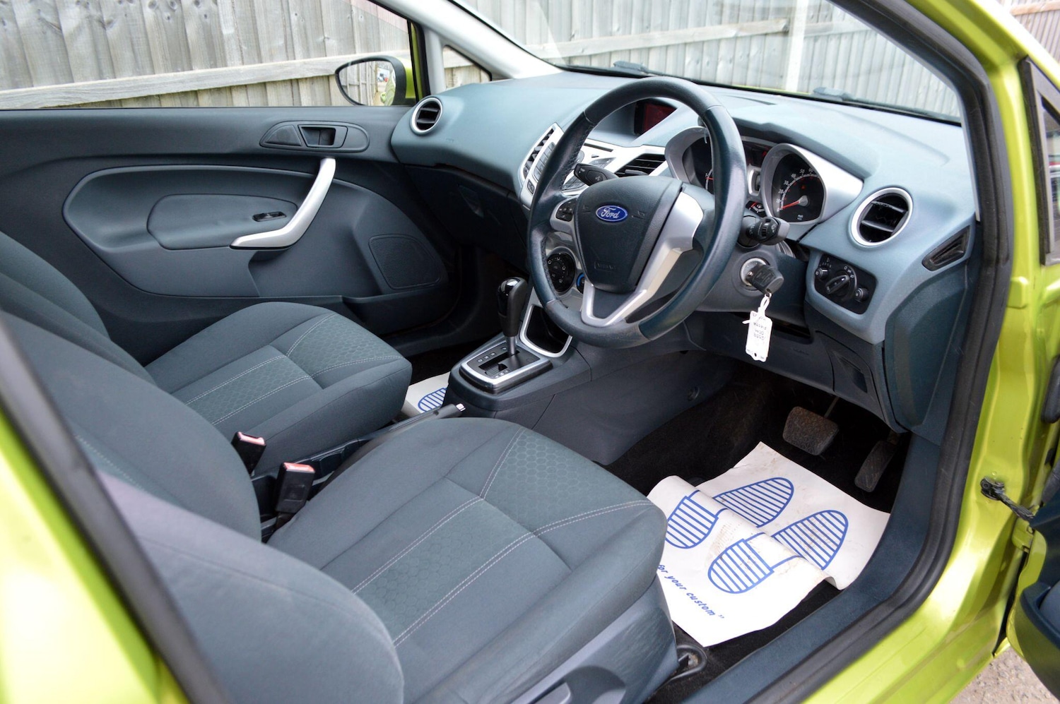 Used Ford Fiesta 2009 for sale - 77683455: Photo 2