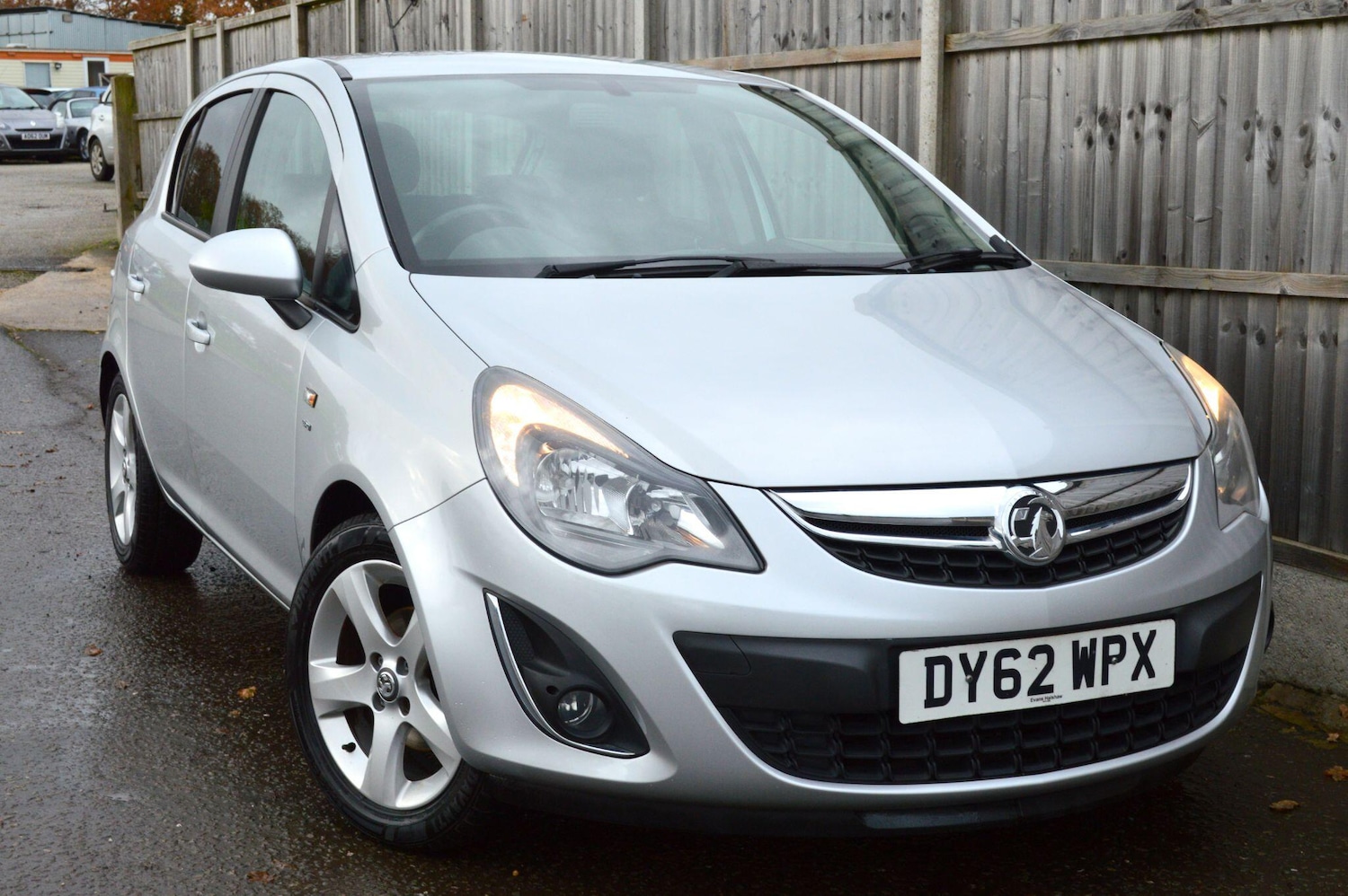 Used Vauxhall Corsa 2012 for sale - 76865902: Photo 1