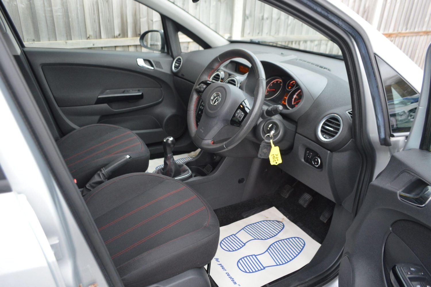 Used Vauxhall Corsa 2012 for sale - 76865902: Photo 17