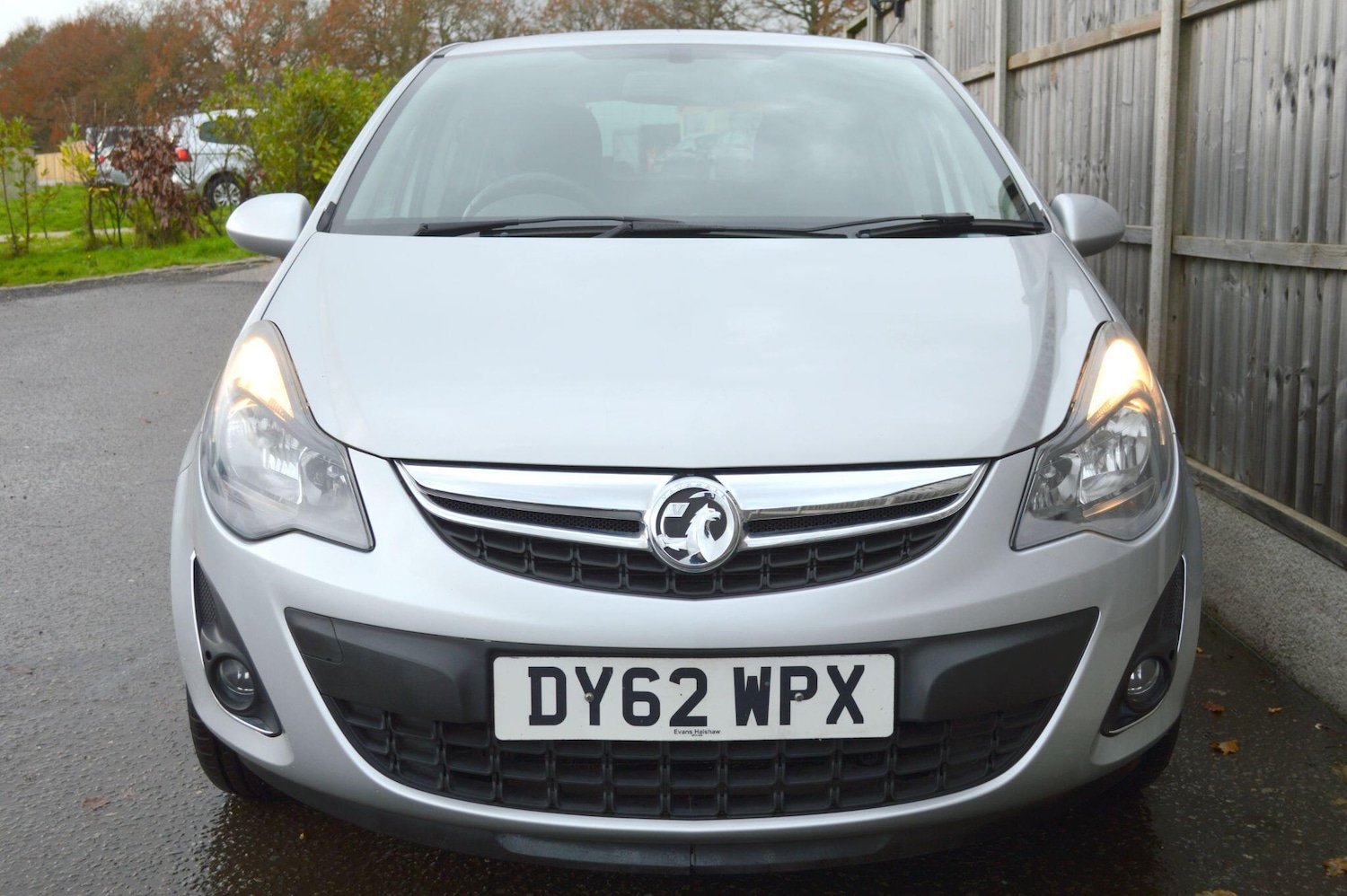 Used Vauxhall Corsa 2012 for sale - 76865902: Photo 4