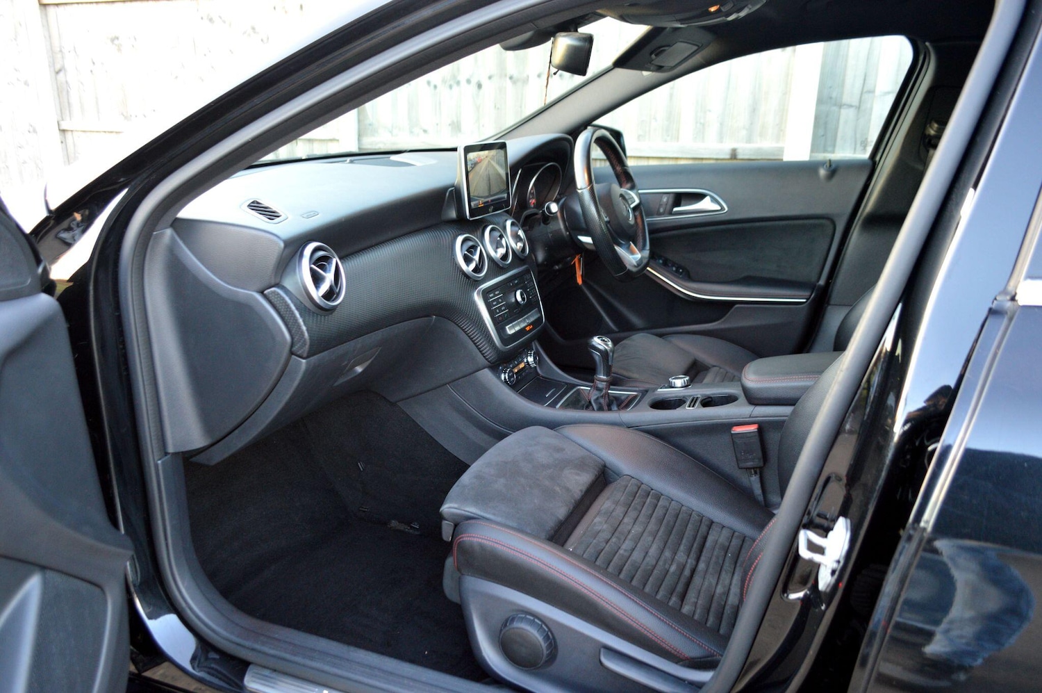 Used Mercedes-Benz A-Class 2017 for sale - 76658581: Photo 20