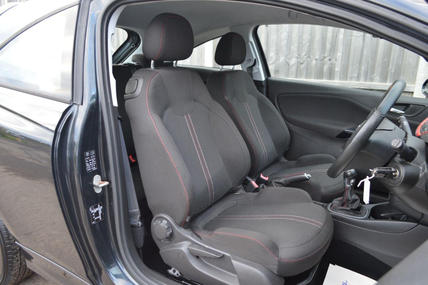 Used Vauxhall Corsa 2015 for sale - 76913905: Photo 17