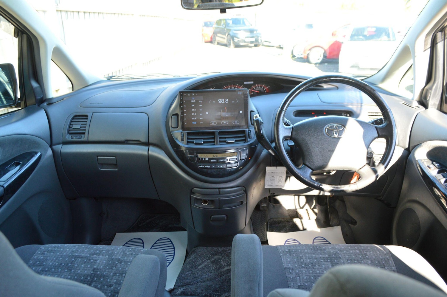 Used Toyota Estima for sale - 76200364: Photo 2