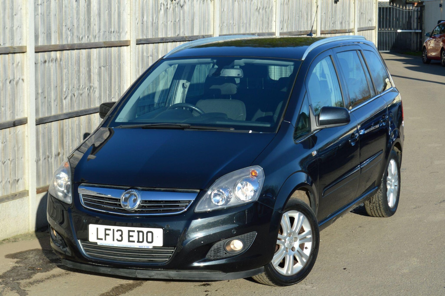 Used Vauxhall Zafira 2013 for sale - 77057645: Photo 19