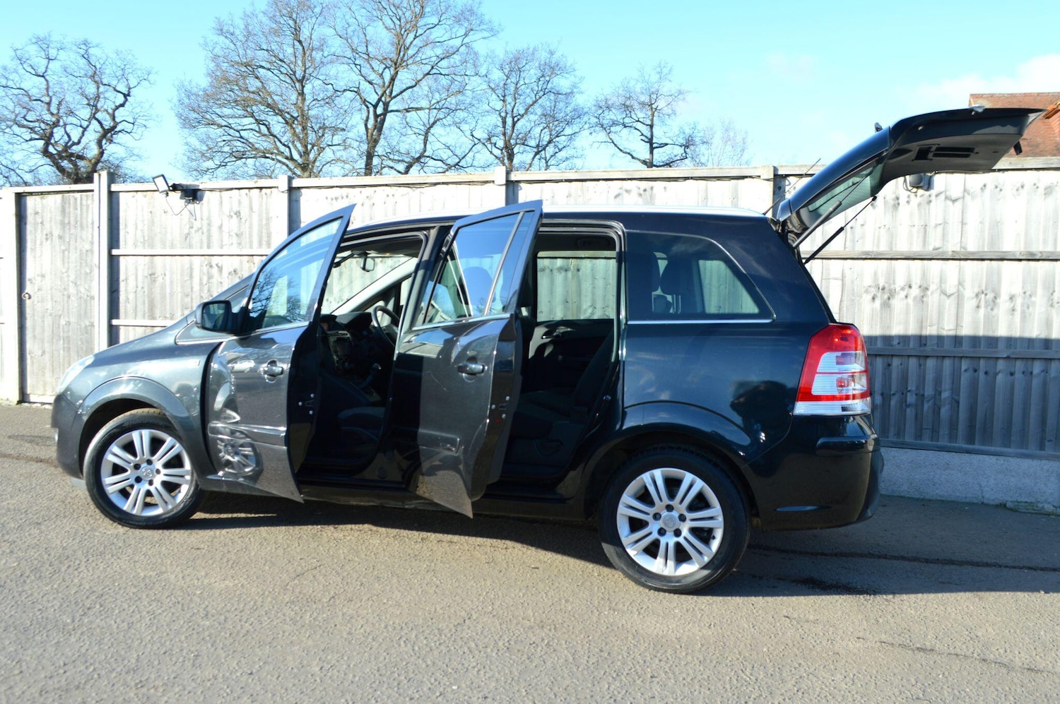 Used Vauxhall Zafira 2013 for sale - 77057645: Photo 20