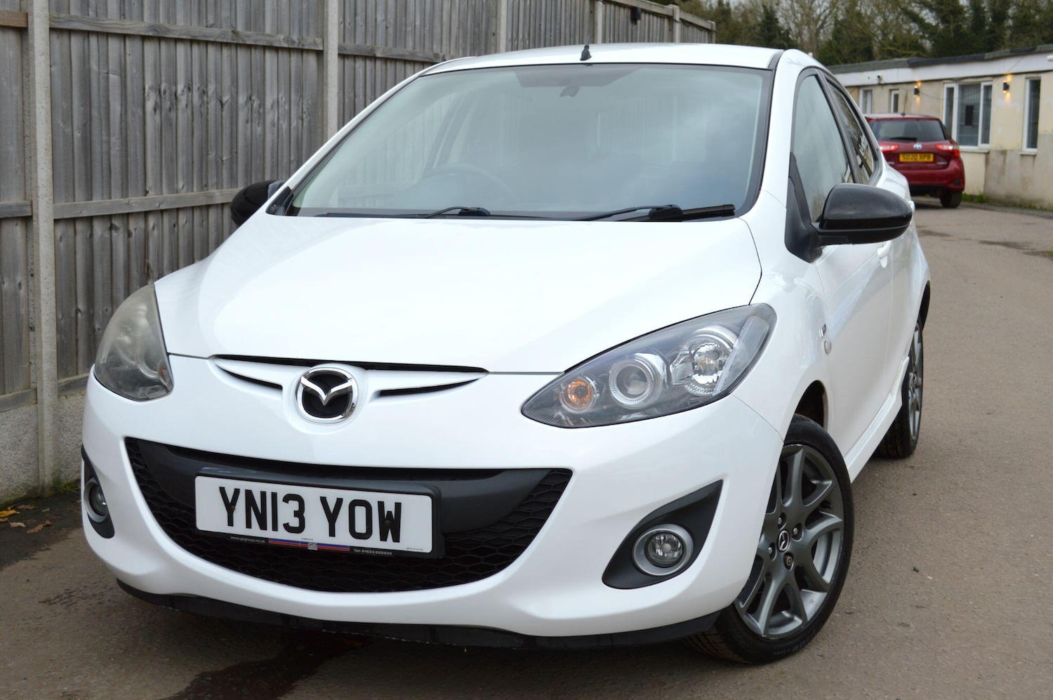 Used Mazda Mazda2 2013 for sale - 76952903: Photo 1