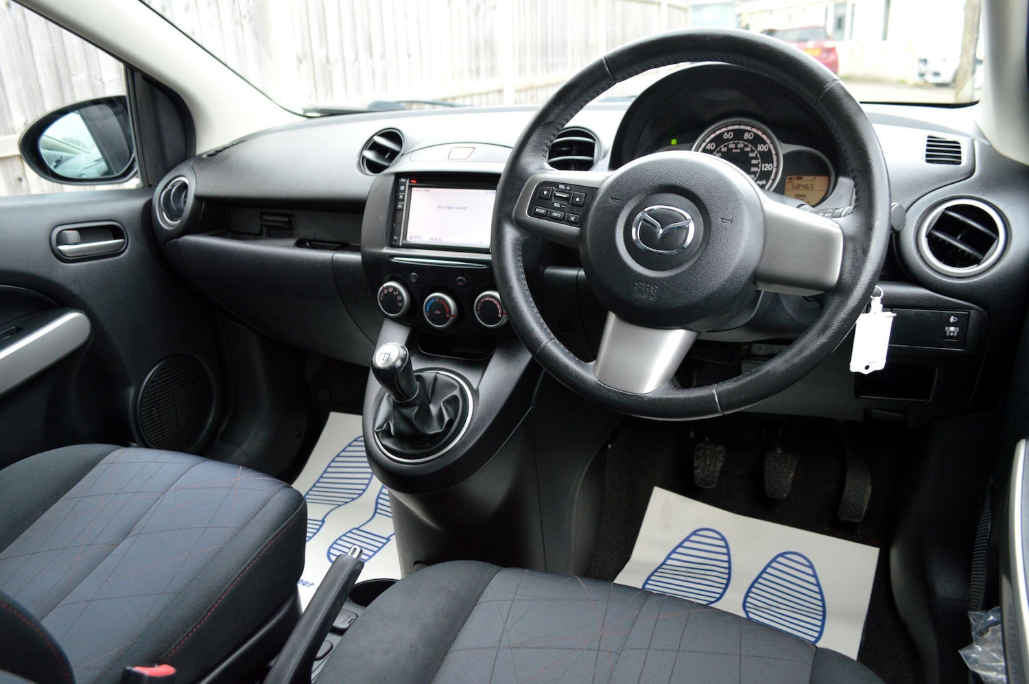 Used Mazda Mazda2 2013 for sale - 76952903: Photo 17