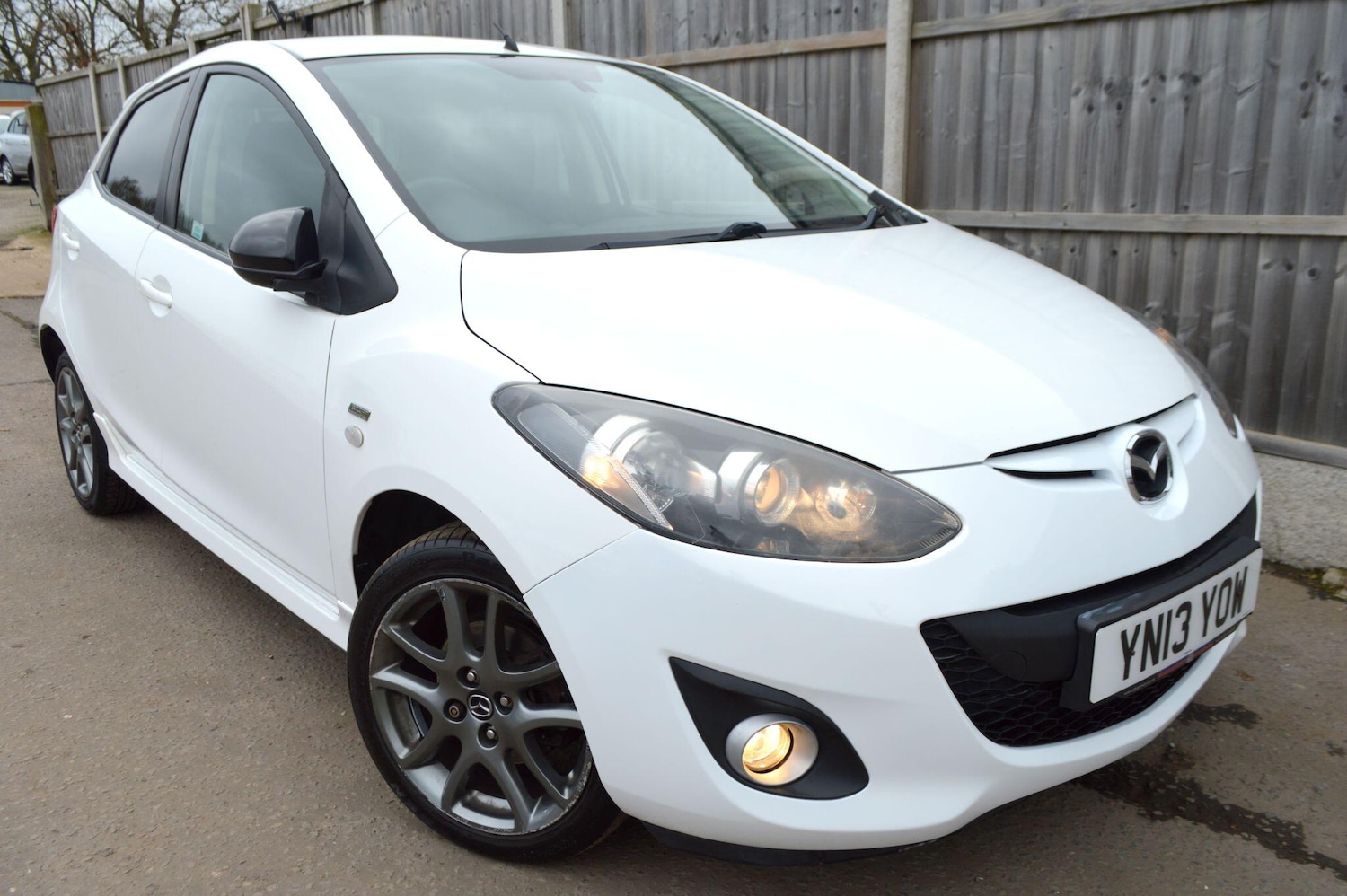 Used Mazda Mazda2 2013 for sale - 76952903: Photo 21