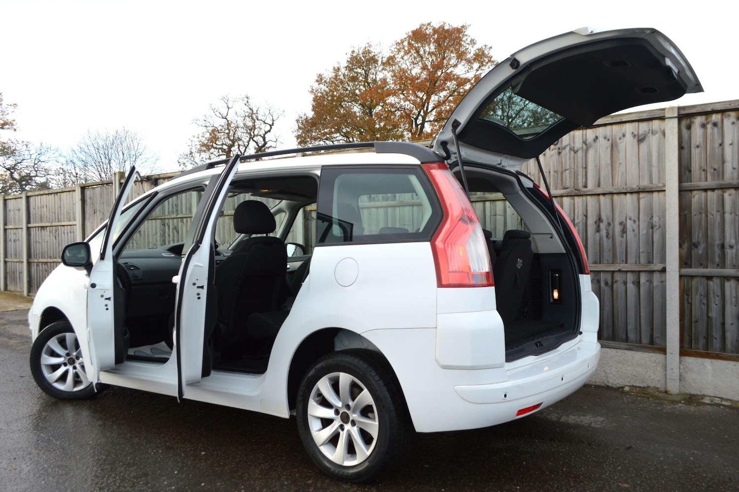 Used Citroen C4 Grand Picasso 2012 for sale - 76832388: Photo 15