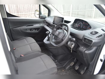 Used Peugeot Partner 2023 for sale - 77994348: Photo