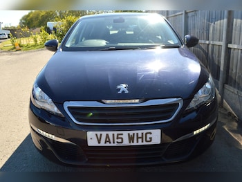 Used Peugeot 308 2015 for sale - 78447349: Photo