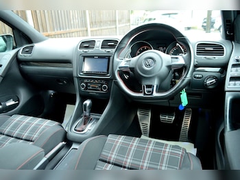 Used Volkswagen Golf 2011 for sale - 77343959: Photo