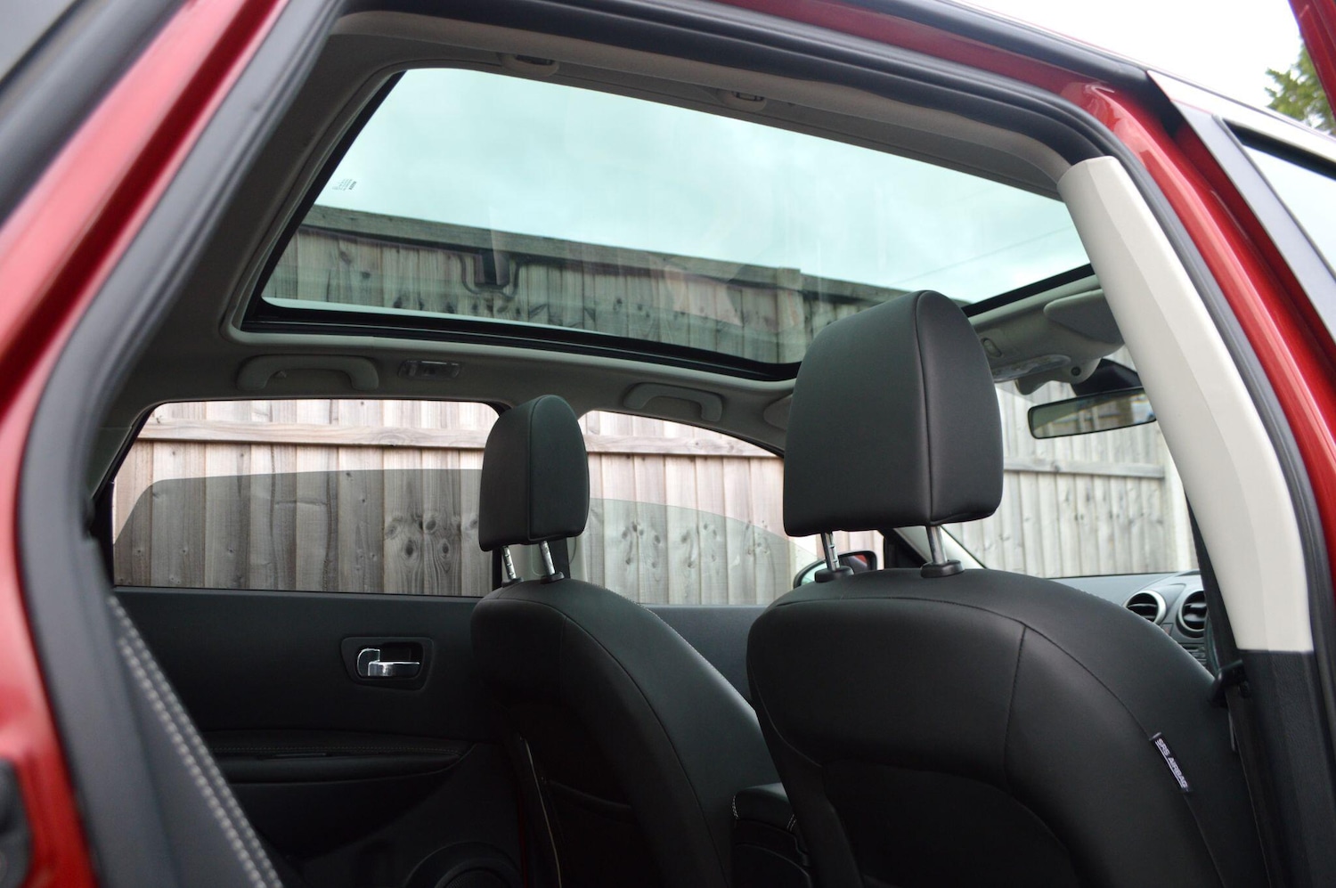 Used Nissan Qashqai 2013 for sale - 76295484: Photo 12