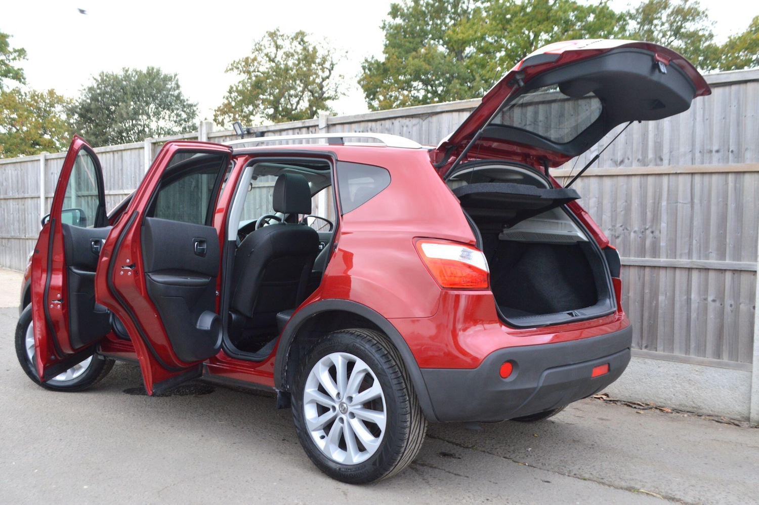 Used Nissan Qashqai 2013 for sale - 76295484: Photo 16