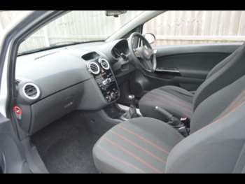 Used Vauxhall Corsa 2010 for sale - 75351150: Photo