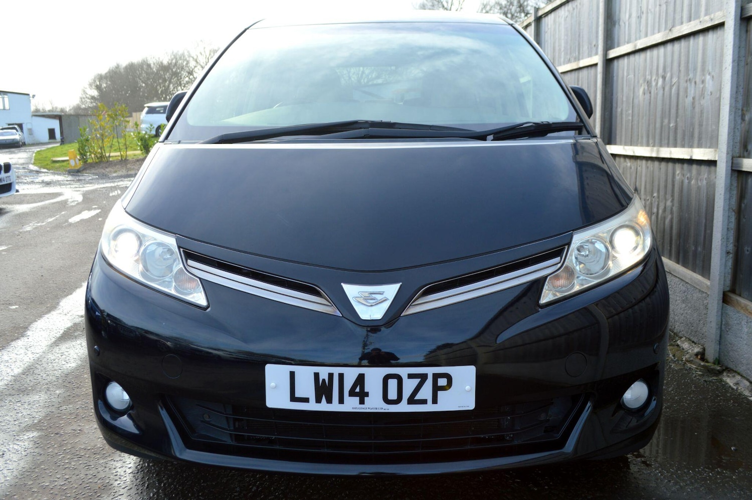 Used Toyota Estima 2026 for sale - 77387783: Photo 4