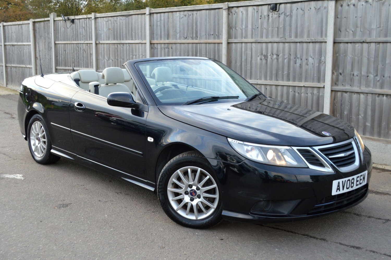 Used Saab 9-3 2008 for sale - 76499607: Photo 1